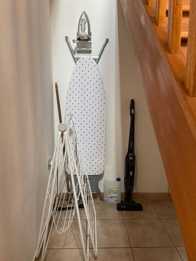 Maison De Jardin - Confort, Commodite, Bien Equipe Livarot-Pays-d'Auge Eksteriør billede