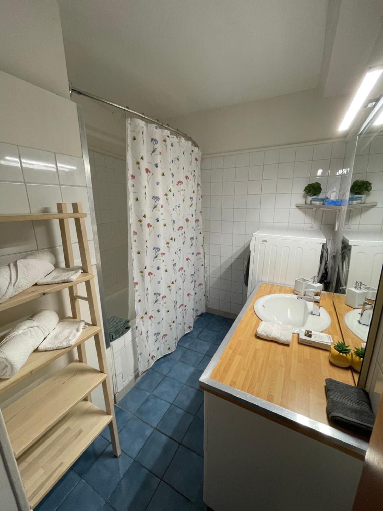 Maison De Jardin - Confort, Commodite, Bien Equipe Livarot-Pays-d'Auge Eksteriør billede